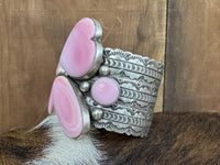 Gorgeous Native American Pink Conch Heart Sterling Silver Statement Cuff - Artist Signed