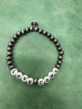 Load image into Gallery viewer, Bougie Friendship Bracelets
