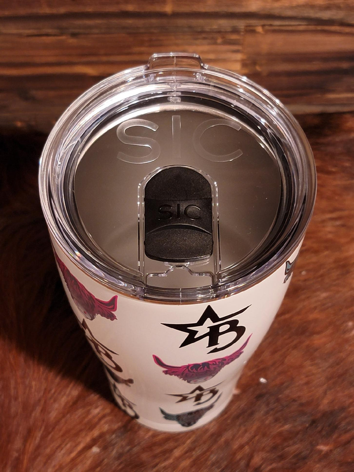 Highlander Gloss White Tumbler